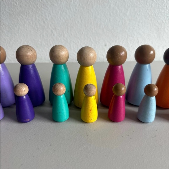 Set of 24 Mamas & 23 Babies - My Big World Playscapes - Picture 8 of 9